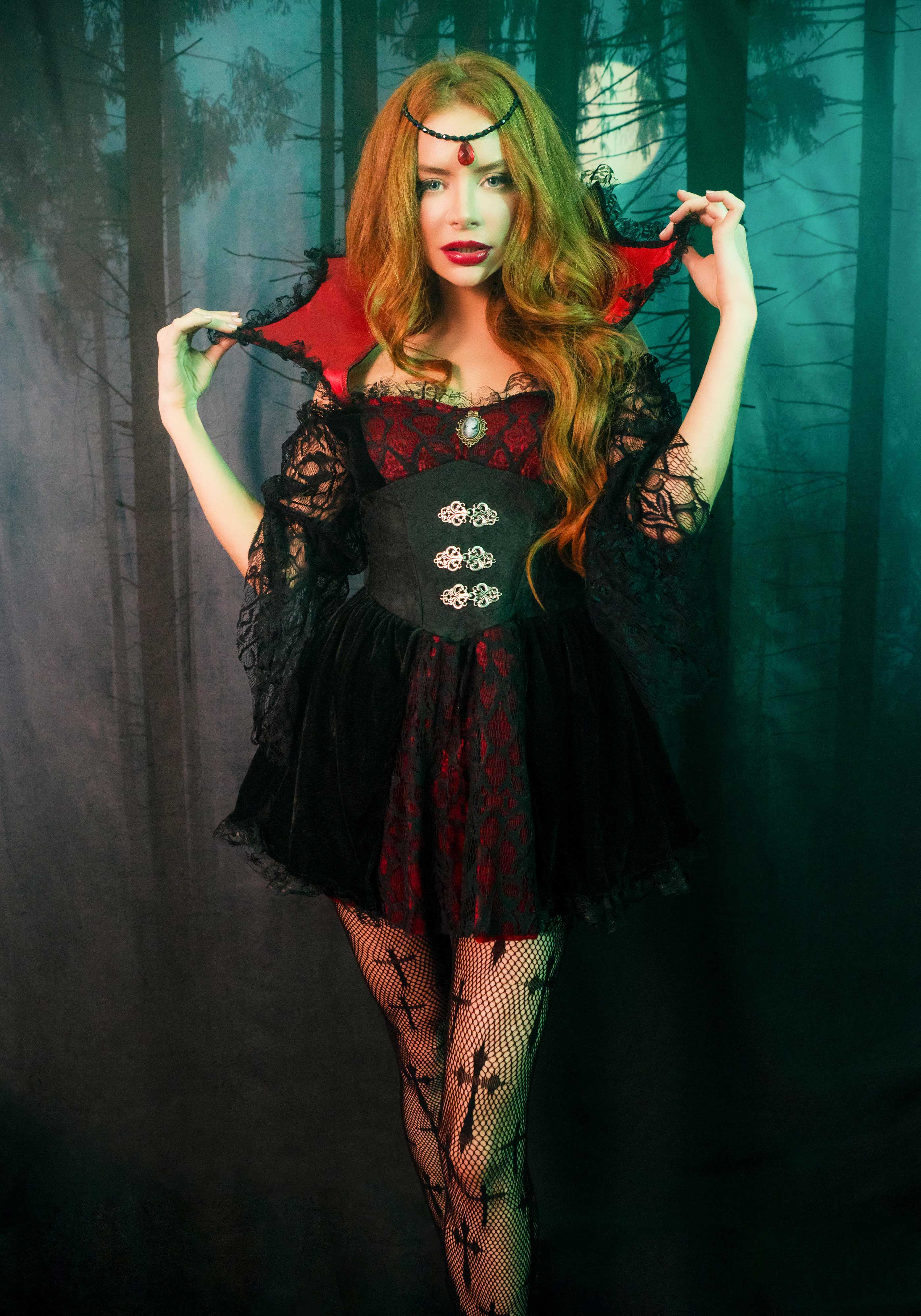 Victorian Vampire Dress - Image 3